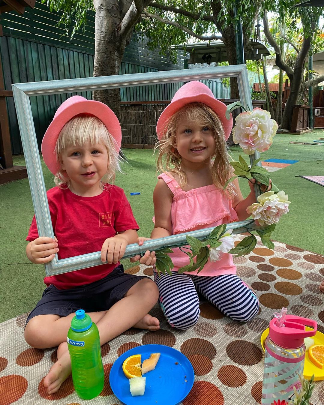 🐎Melbourne Cup Day 🐎 

Today is the race that stops the nation! 
Everyone knows that Melbourne Cup is all about the fashion 👒🎩👔
Today the children made their own hats and ties ready for ‘Fashions on the Field’ 
This was followed by our own horse race with the children taking turns using the pretend horses to race along the track🐴 
.
#horserace #horse #melbournecup #fashionsonthefield #fashion #fascinators #earlylearning #goldcoastchildcare #community #nationalqualitystandards #nationalqualityframework #aheadstartcentres
